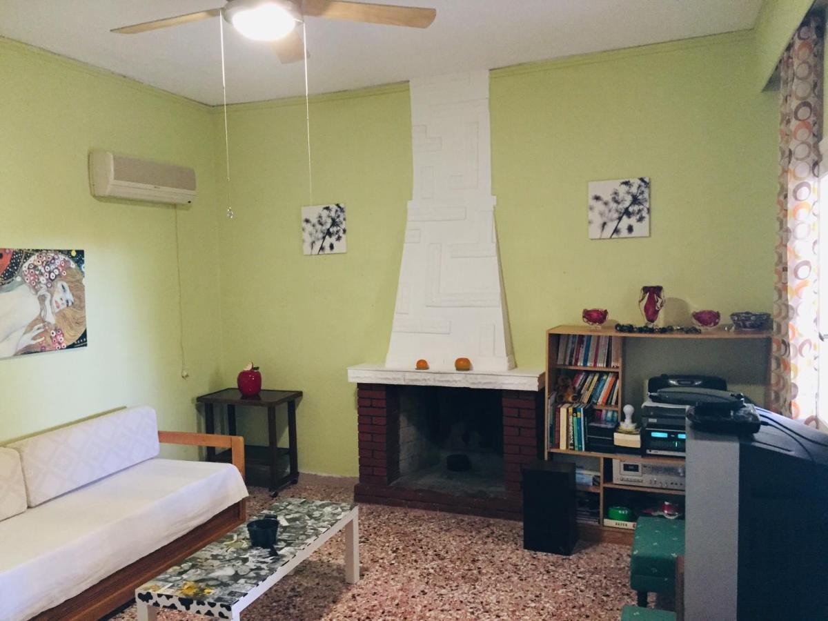 Rose'S Place อาร์เตมีดา ภายนอก รูปภาพ